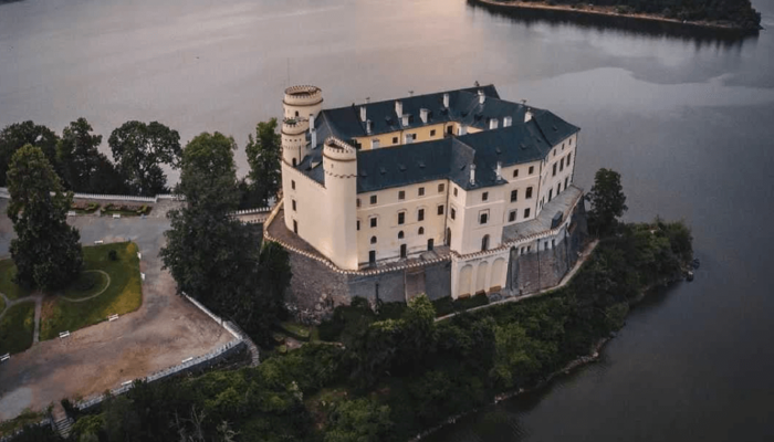 production-services-and-filming-in-czechia-castle-on-headland